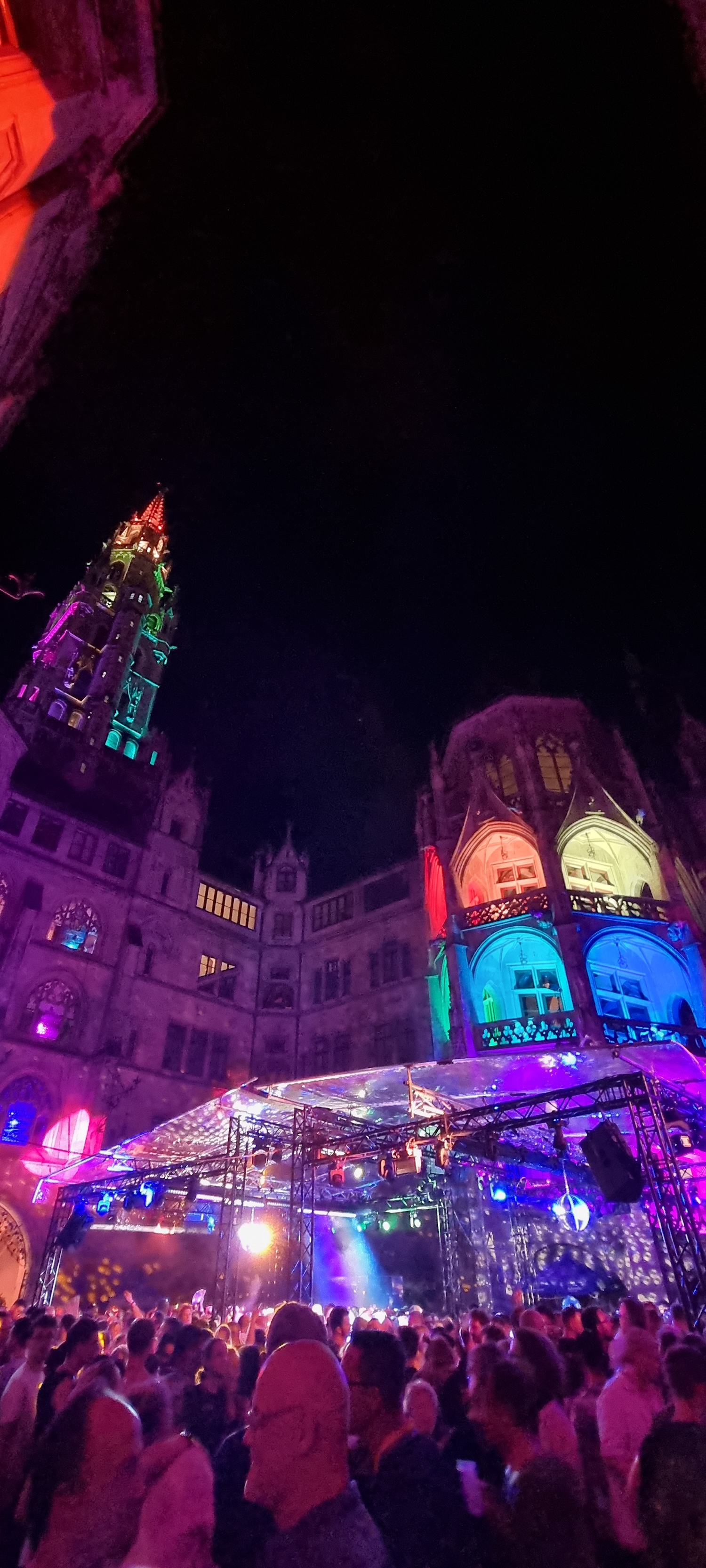 CSD Rathaus Clubbing| Top Picks für den Pride Month & CSD | Mr. München | Foto: csdmuenchen.de
