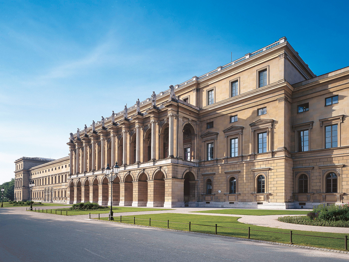 Münchner Residenz | Top Sehenswürdigkeiten in München | Mr. München | Foto: Bayerische Schlossverwaltung Münchner Residenz | Top Sehenswürdigkeiten in München | Mr. München | Foto: Bayerische Schlossverwaltung