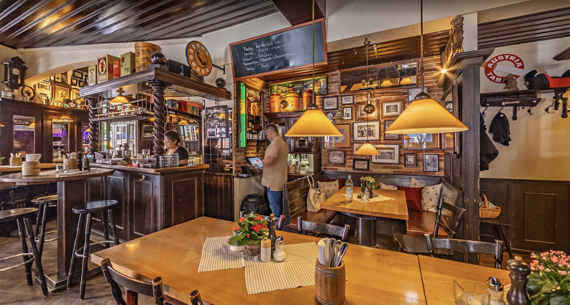 Liebighof | Top Orte zum Spargel essen in München | Mr. München | Foto: Liebighof Liebighof | Top Orte zum Spargel essen in München | Mr. München | Foto: Liebighof