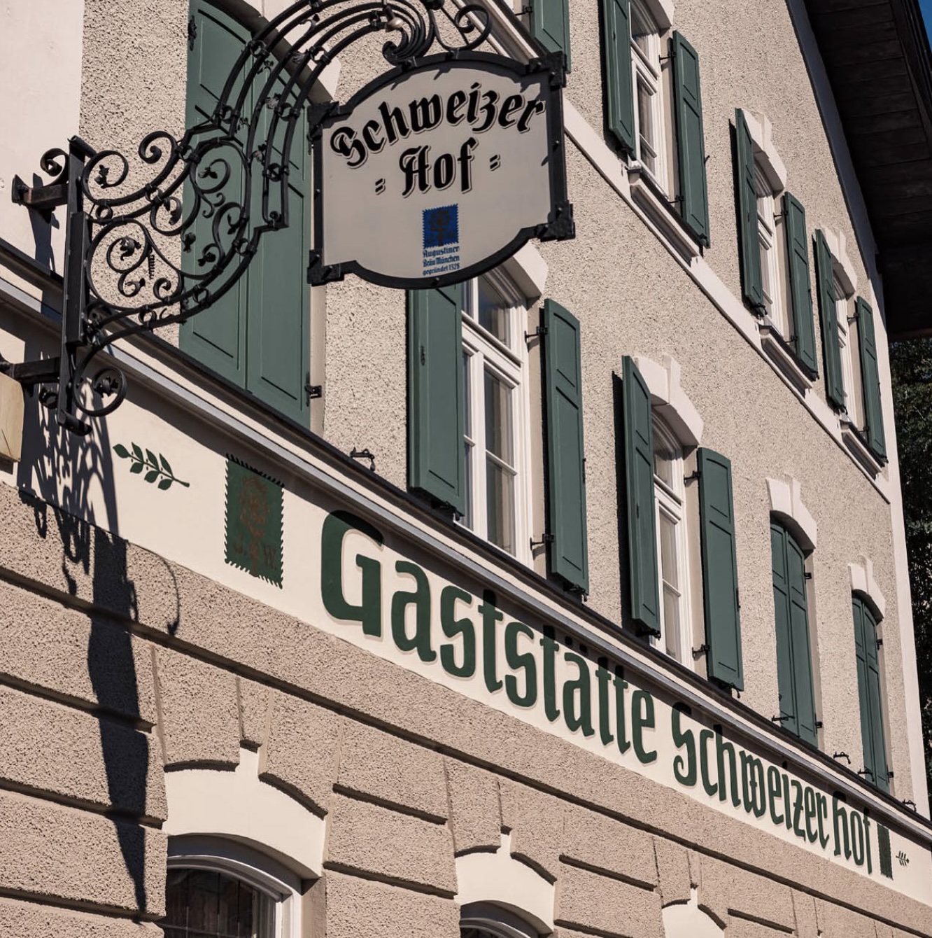 Gaststätte Schweizer Hof | Top Orte zum Spargel essen in München | Mr. München | Foto: Gaststätte Schweizer Hof