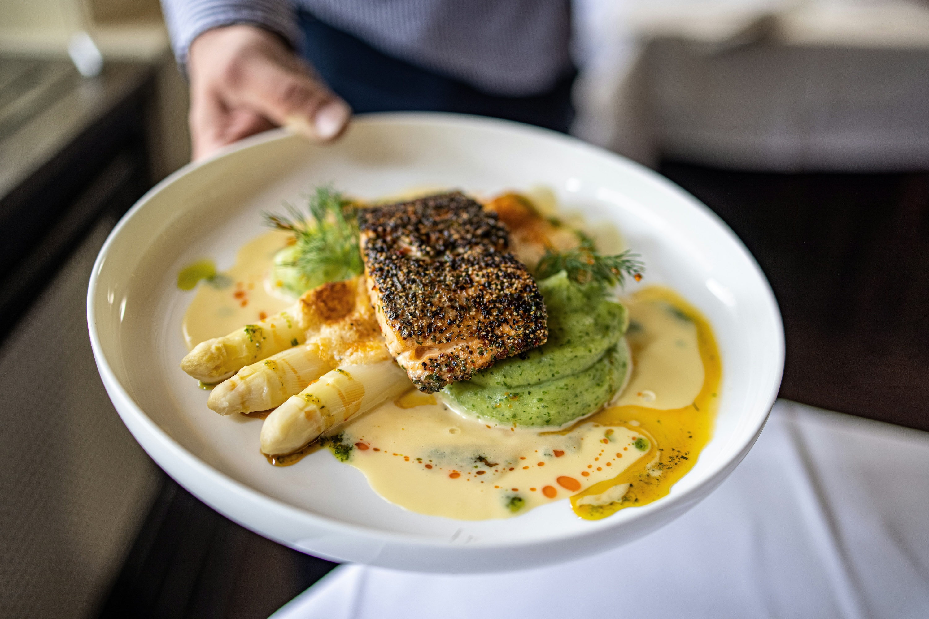 Top Restaurants zum Spargel essen in München | Mr. München | Foto: Unsplash / Stefan Schauberger